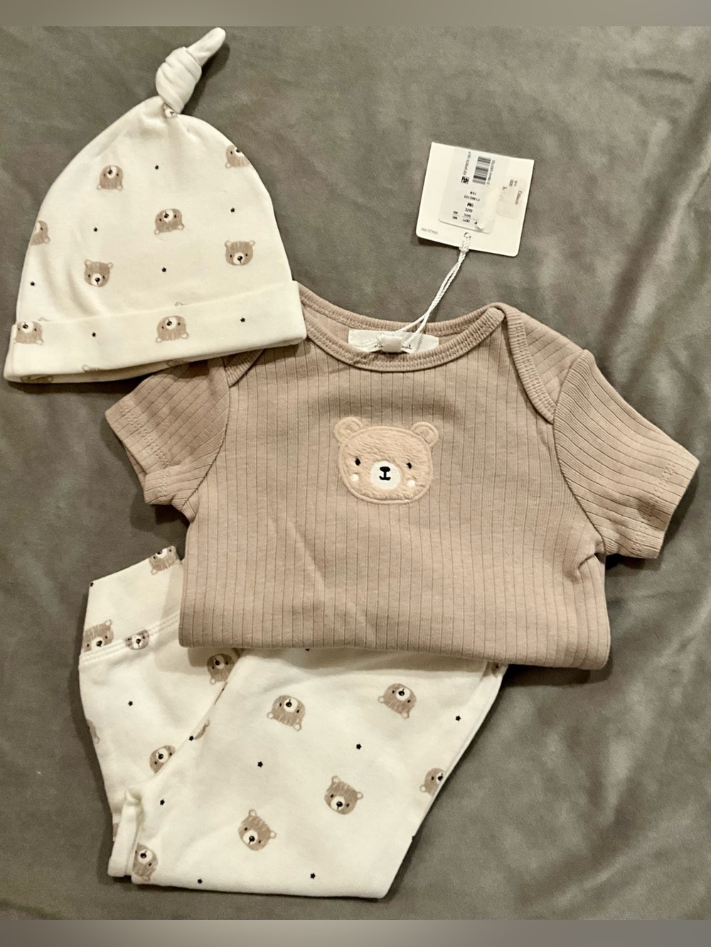 Starting Out Beige and White Baby Bear Matching Set
